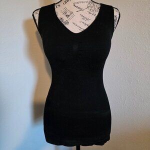 NEW COMFREE Shapewear Camisoles with Built in Bra Tummy Control Compression Tank